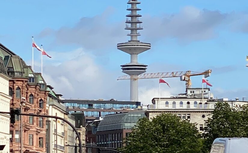 Hamburg Jungfernstieg Blick zum Fernsehturm